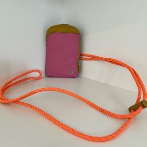 Lululemon wearable card case